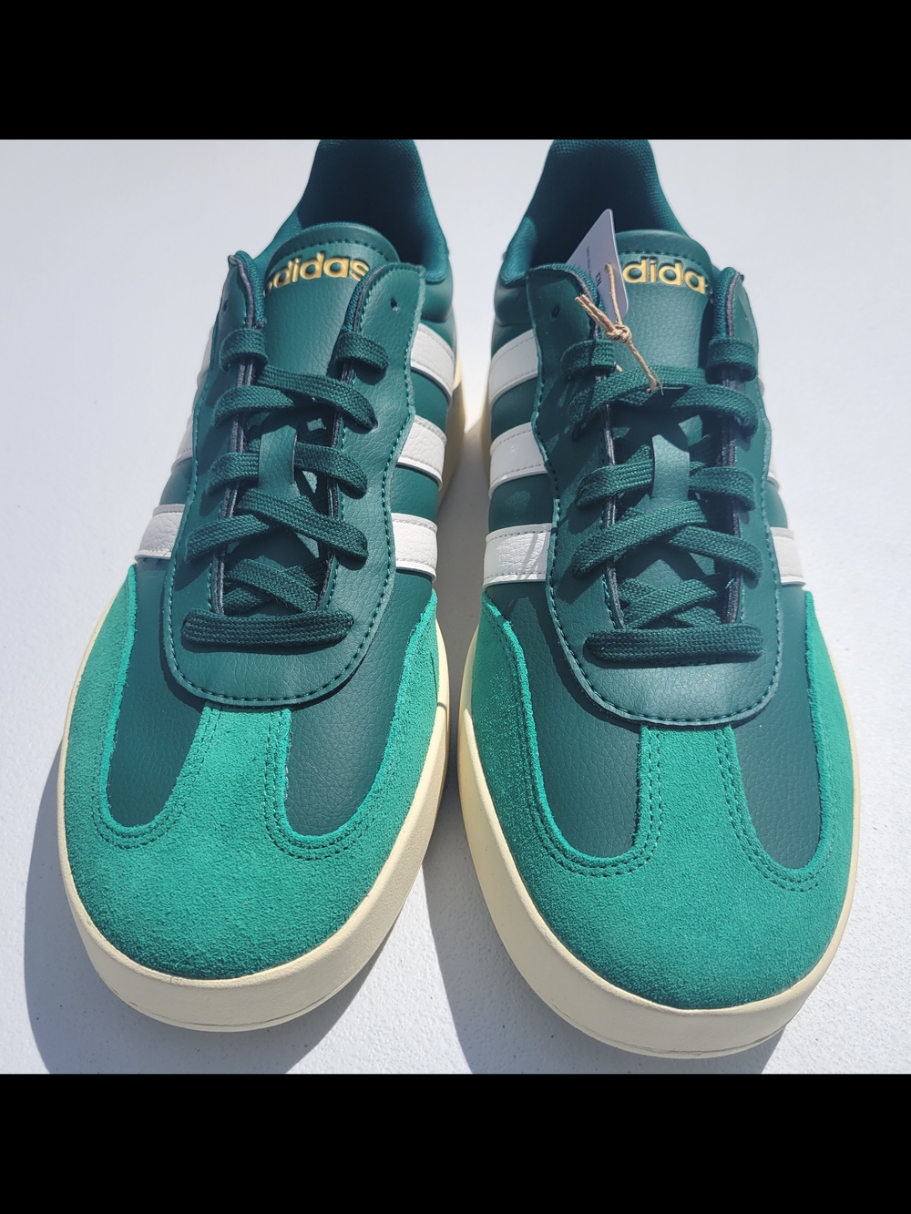 Mens 12.5 Adidas Barreda men’s sneakers in green, brand new without box - Picture 2 of 6
